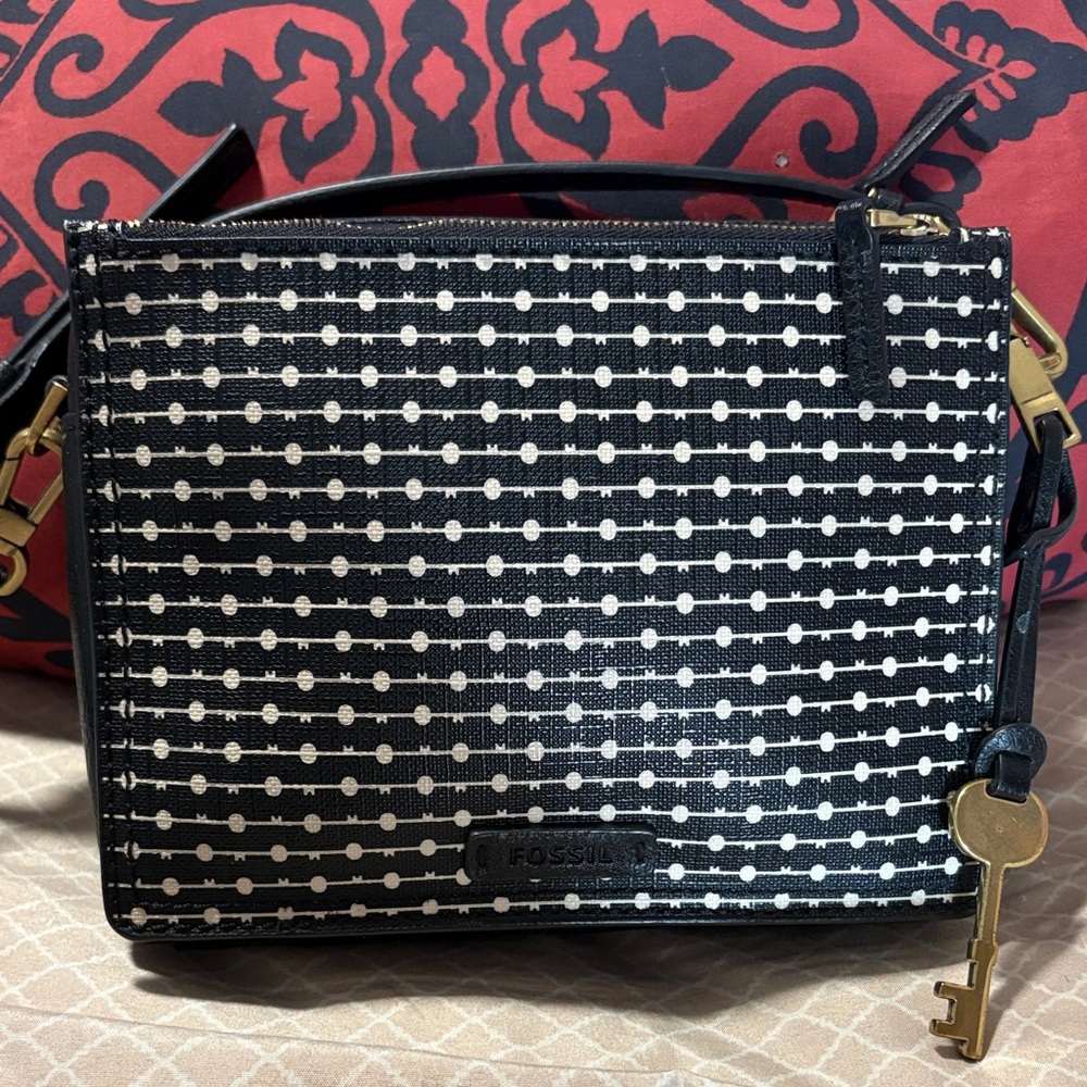 Fossil Black and Cream Crossbody Bag